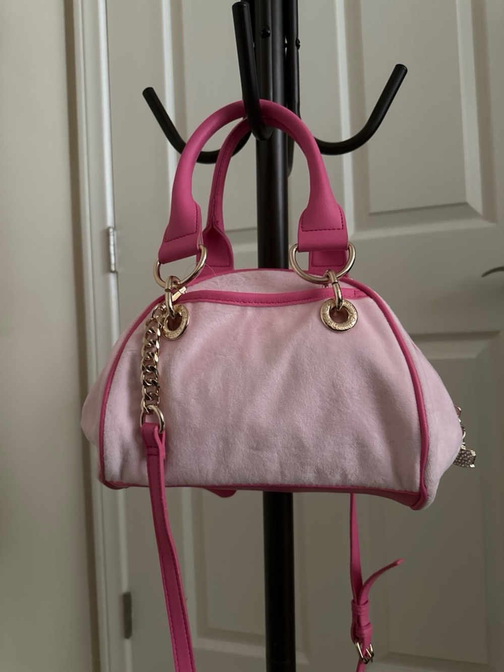 Juicy Couture Dreamy Satchel - Picture 2 of 6